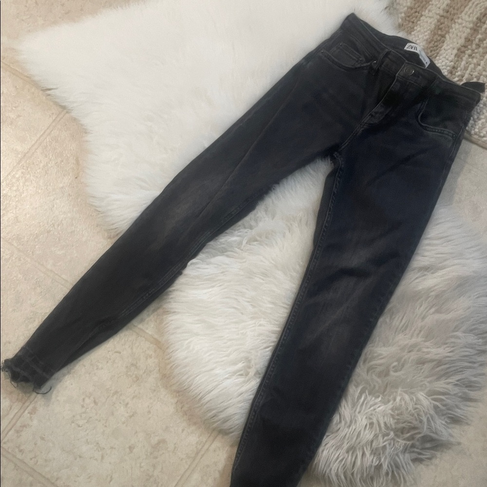 Zara Black Skinny Jeans